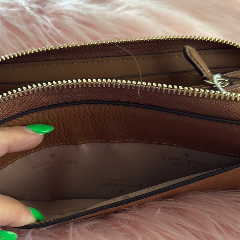 Kate Spade Tan Leather Zip Wallet - Picture 3 of 3